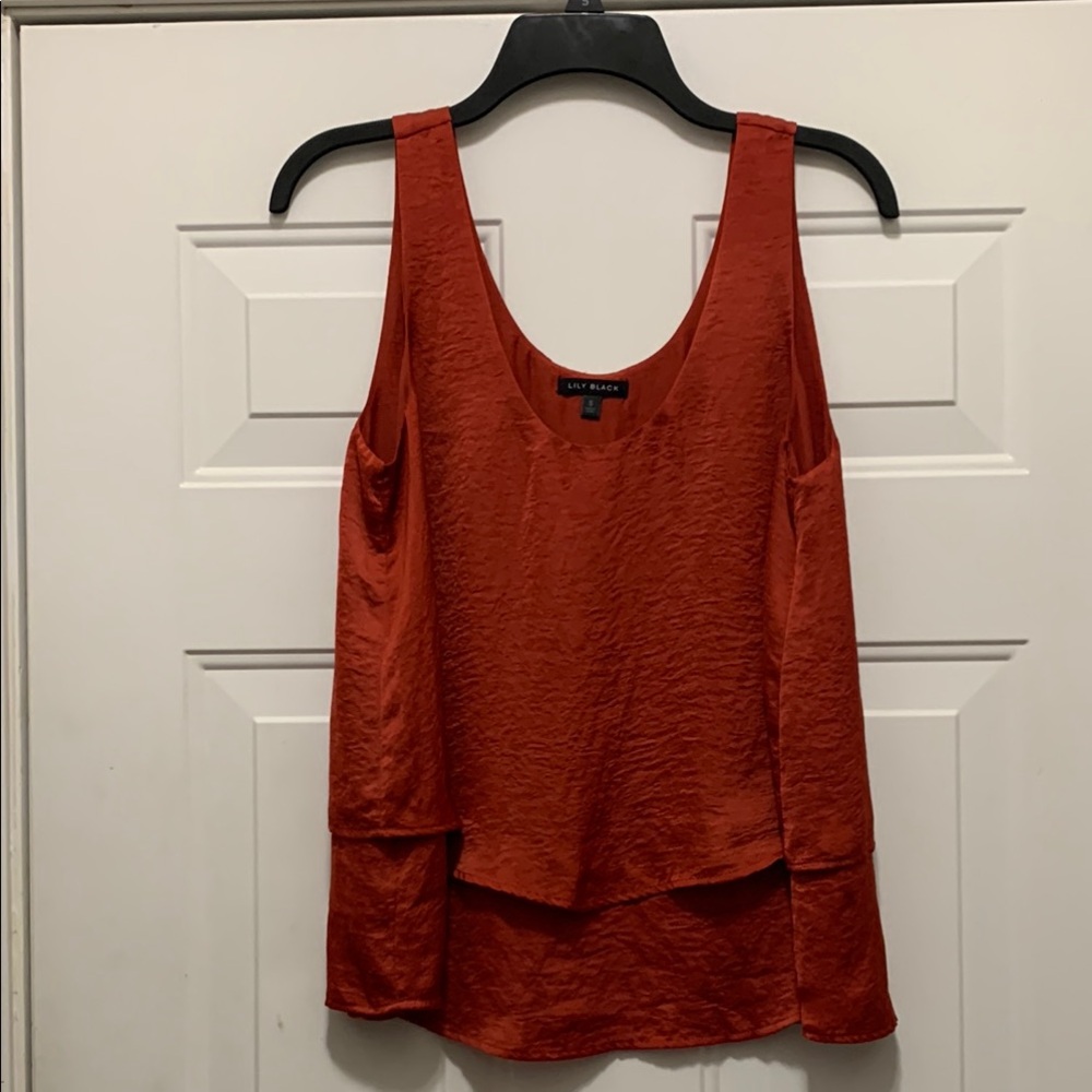 4/$10 Lily Black Burnt Orange Red Sleeveless Satin Top Size Small